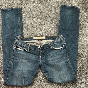Hollister jeans